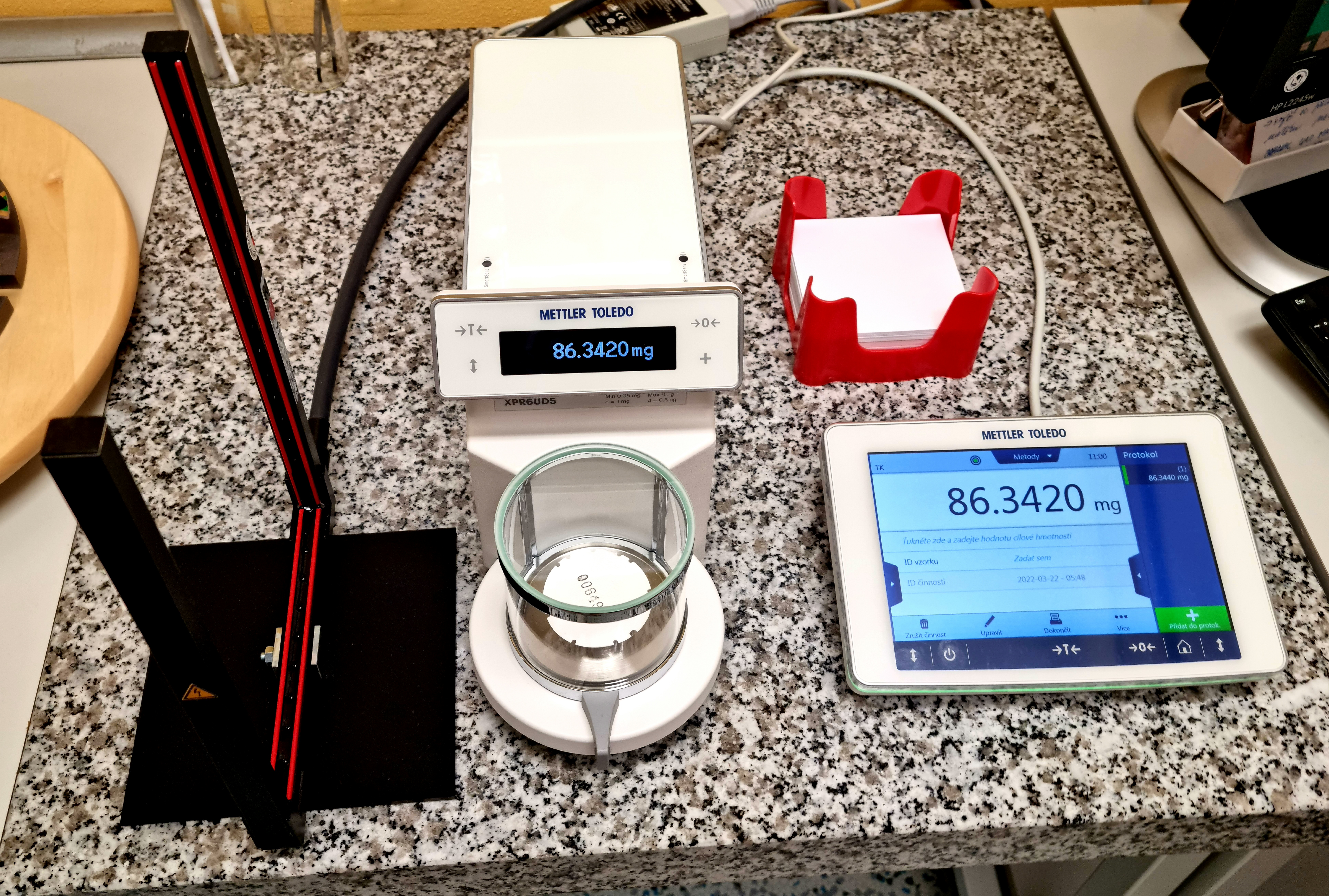 gravimetrie - manuální váhy