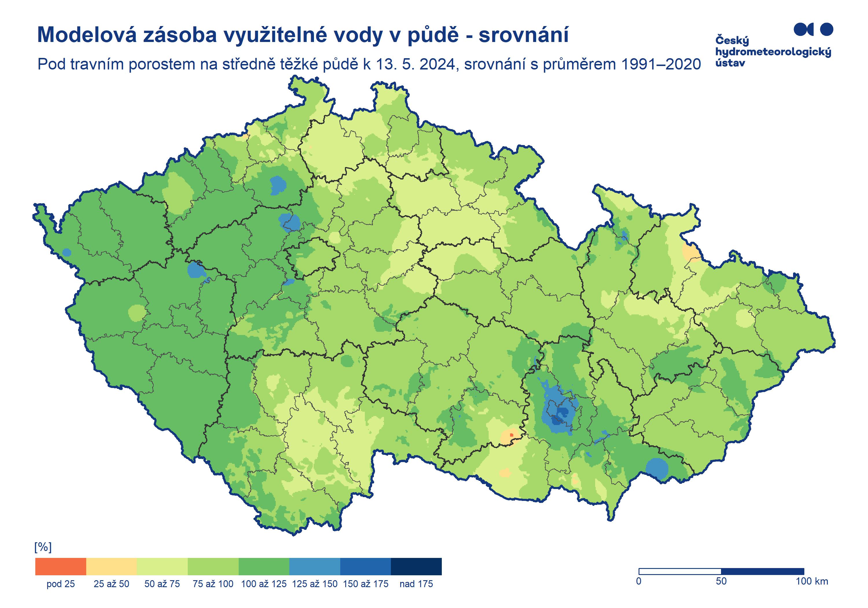 Vodní kapacita středně těžké půdy pod trávníkem - srovnání normálem 1991-2020.
